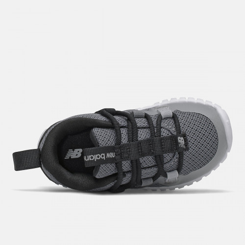 Детские кроссовки New Balance PLAYGRUV