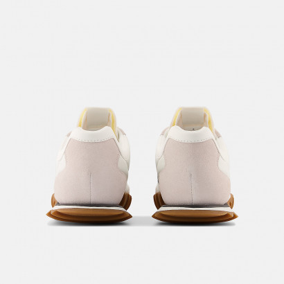 New Balance RC30