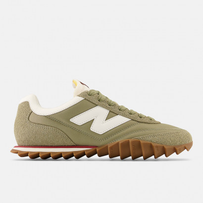 New Balance RC30