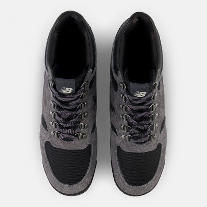 New Balance Rainier