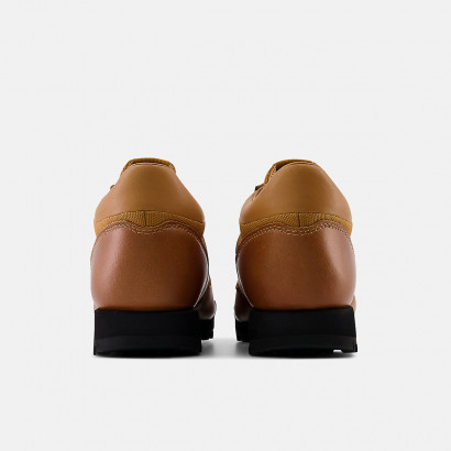 New Balance Rainier Low