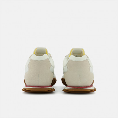 New Balance RC30