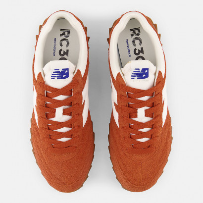 New Balance RC30