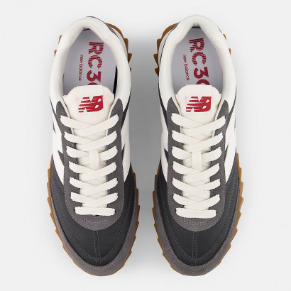 New Balance RC30