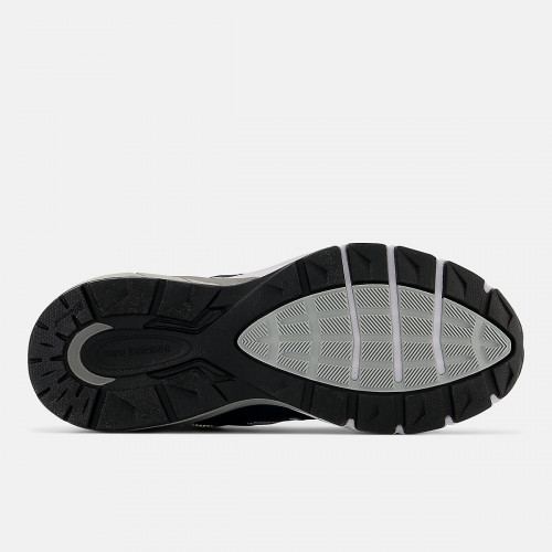 Женские кроссовки New Balance MADE in USA 990v5 Core