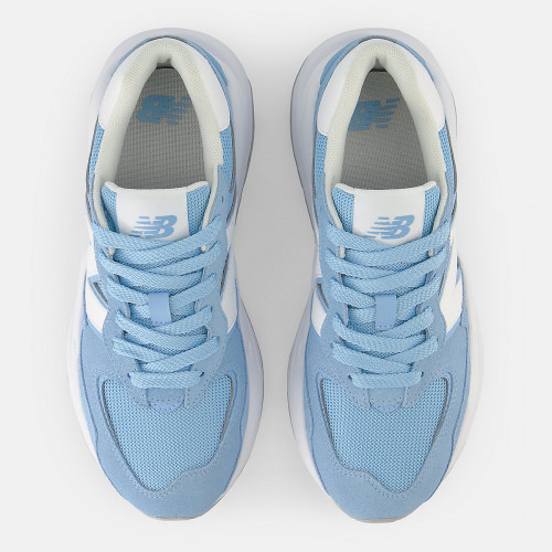 Женские кроссовки New Balance 5740