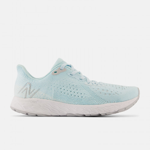 Женские кроссовки New Balance Fresh Foam X Tempo v2