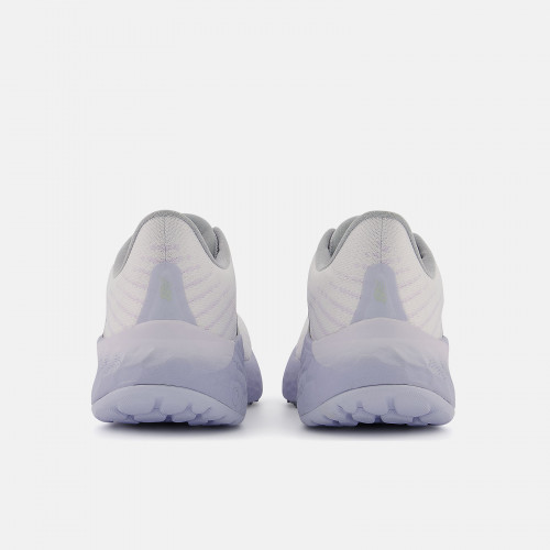 Женские кроссовки New Balance Fresh Foam X Vongo v5