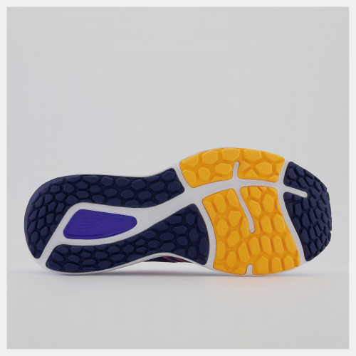 Женские кроссовки New Balance Fresh Foam 680v7