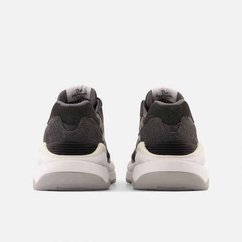 Женские кроссовки New Balance 5740