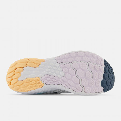 Женские кроссовки New Balance Fresh Foam 1080v11