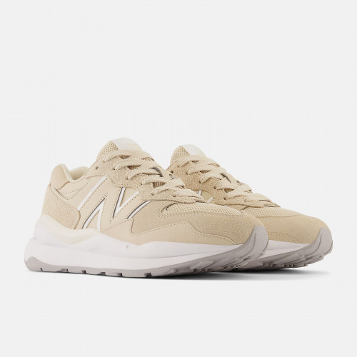 Женские кроссовки New Balance 5740