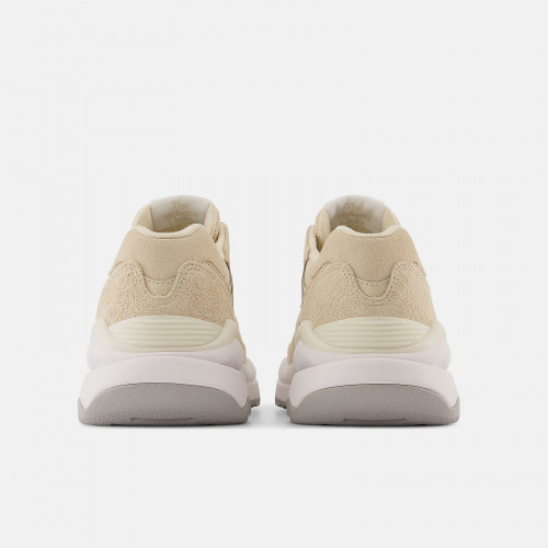 Женские кроссовки New Balance 5740