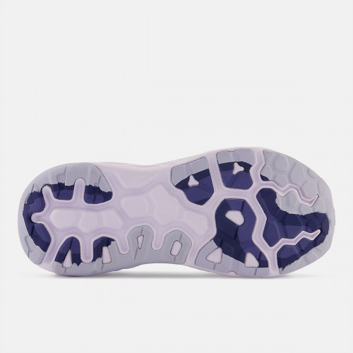 Женские кроссовки New Balance Fresh Foam More v3