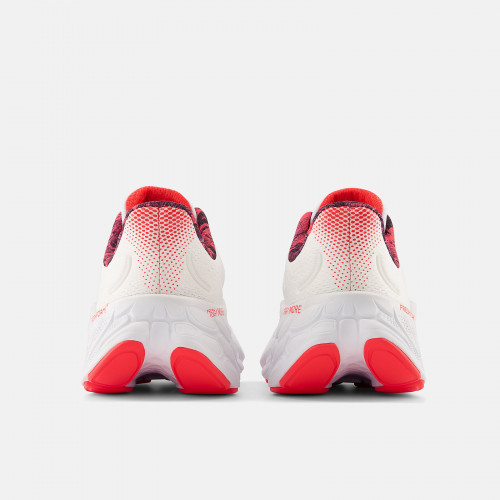 Женские кроссовки New Balance NYC Marathon Fresh Foam X More V4