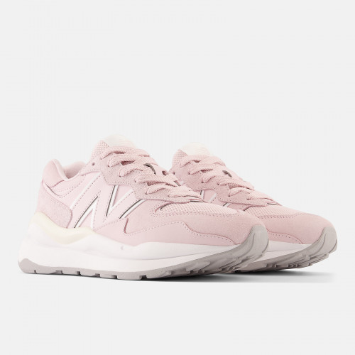Женские кроссовки New Balance 5740