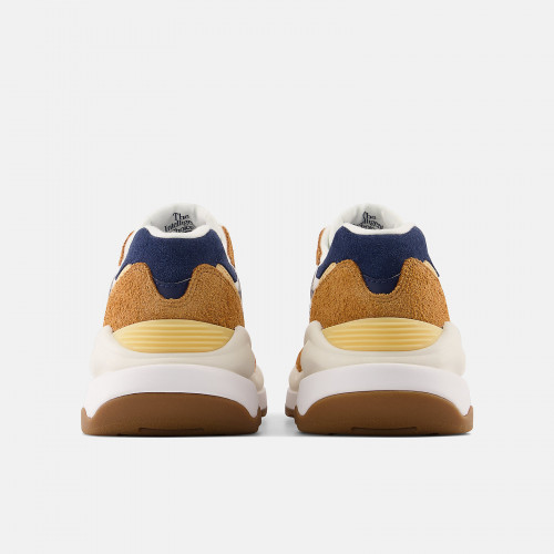 Женские кроссовки New Balance 57/40