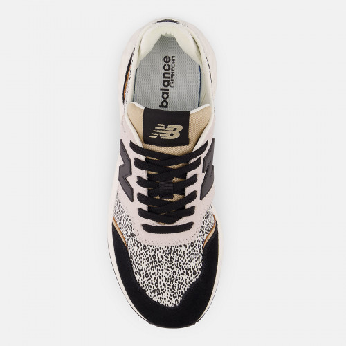 Женские кроссовки New Balance Fresh Foam X70