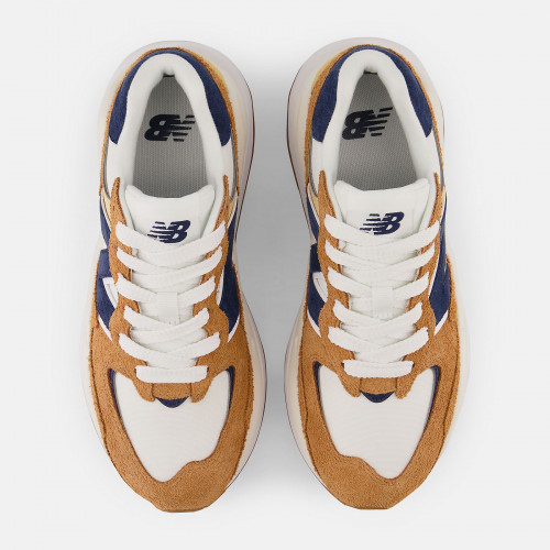 Женские кроссовки New Balance 57/40