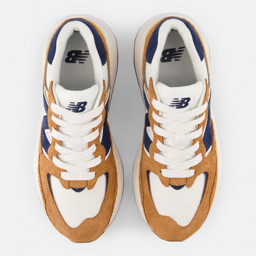 Женские кроссовки New Balance 57/40