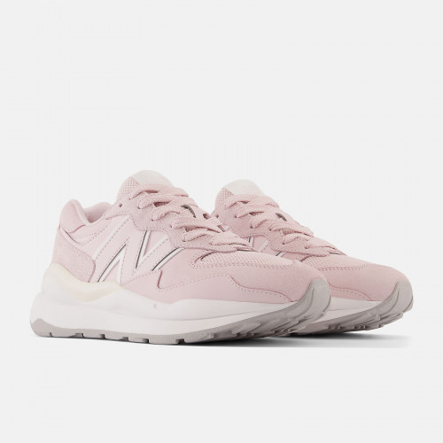 Женские кроссовки New Balance 5740