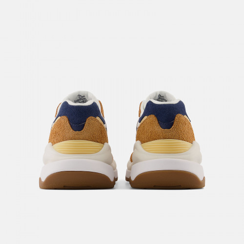 Женские кроссовки New Balance 57/40