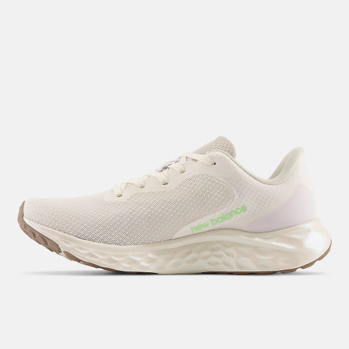 Женские кроссовки New Balance Fresh Foam Arishi v4
