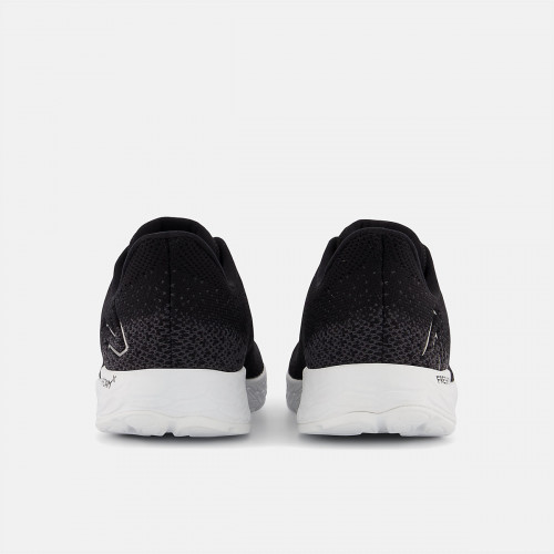 Женские кроссовки New Balance Fresh Foam X Tempo v2