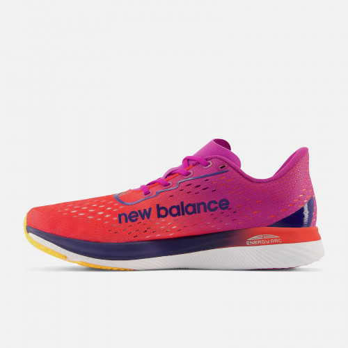 Женские кроссовки New Balance FuelCell SuperComp Pacer